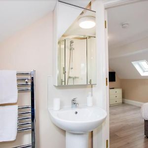 Family Room Private Bathroom